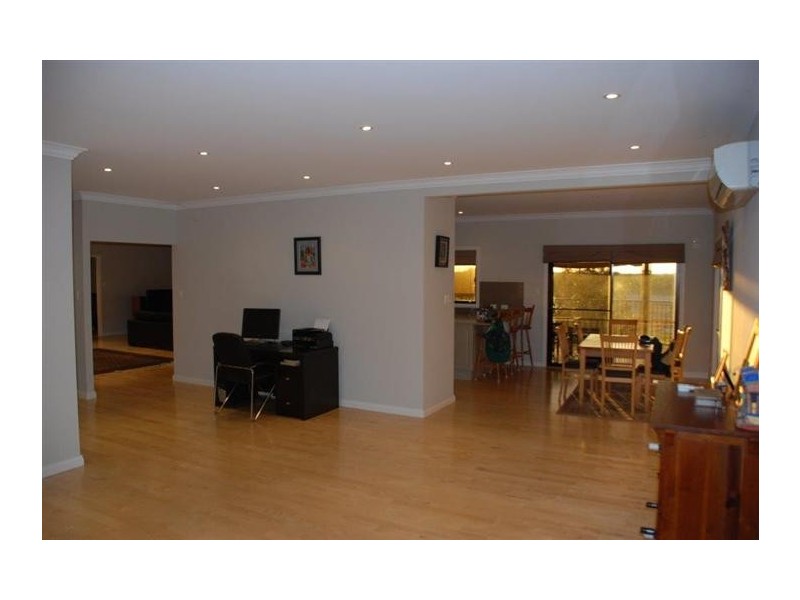 82 Wheatley Road, Loxton SA 5333