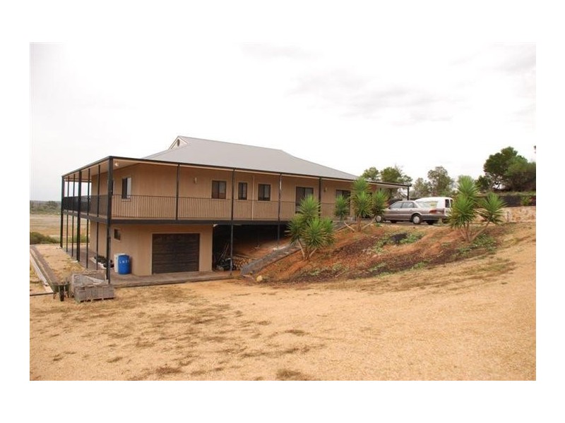 82 Wheatley Road, Loxton SA 5333