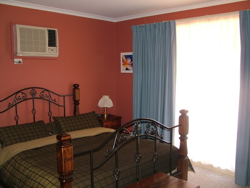 30 Tiliqua Crescent, Roxby Downs SA 5725