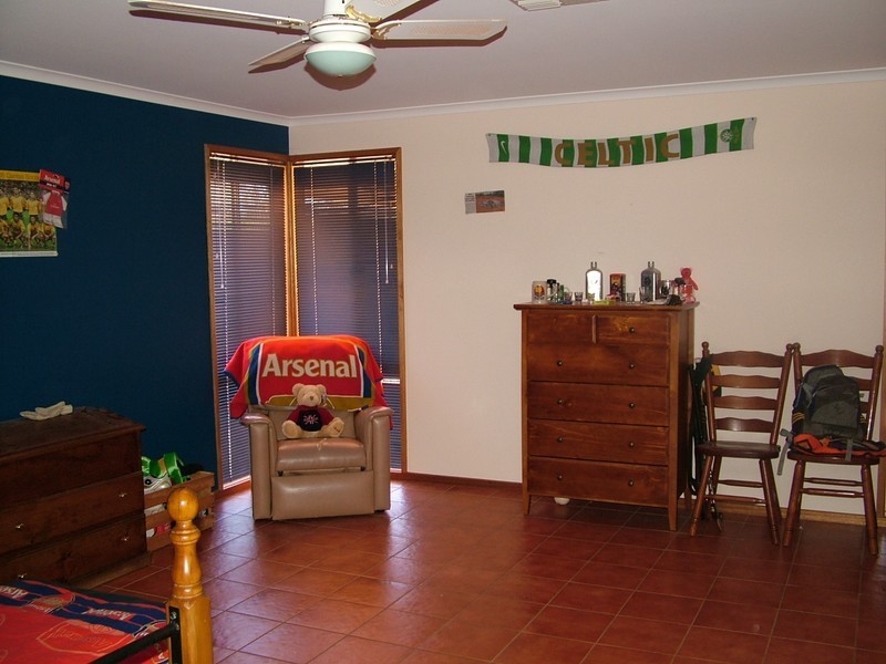 10  Agonis Road, Roxby Downs SA 5725