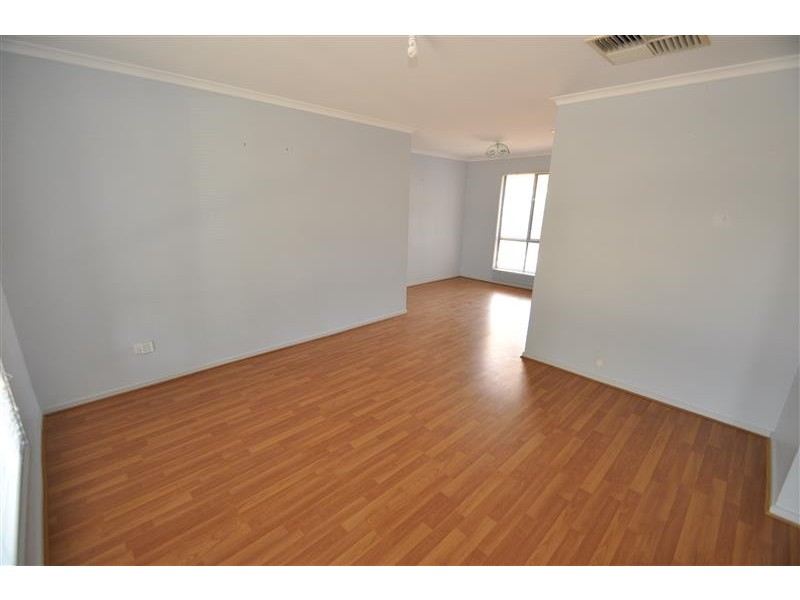 17/30 BURGOYNE ST, Roxby Downs SA 5725