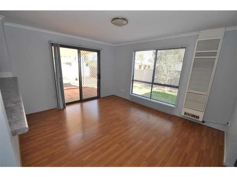 17/30 BURGOYNE ST, Roxby Downs SA 5725