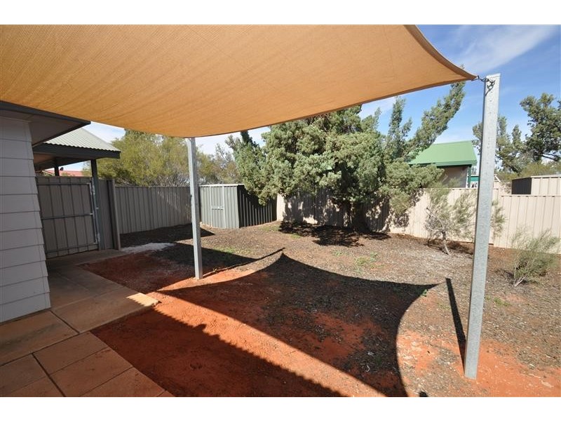 17/30 BURGOYNE ST, Roxby Downs SA 5725