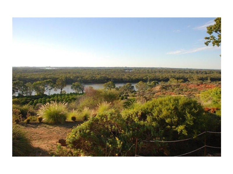 82 Nitschke Road, Loxton SA 5333