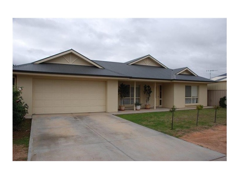 8 Hisgrove Avenue, Renmark SA 5341
