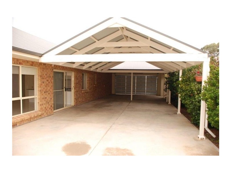 8 Hisgrove Avenue, Renmark SA 5341