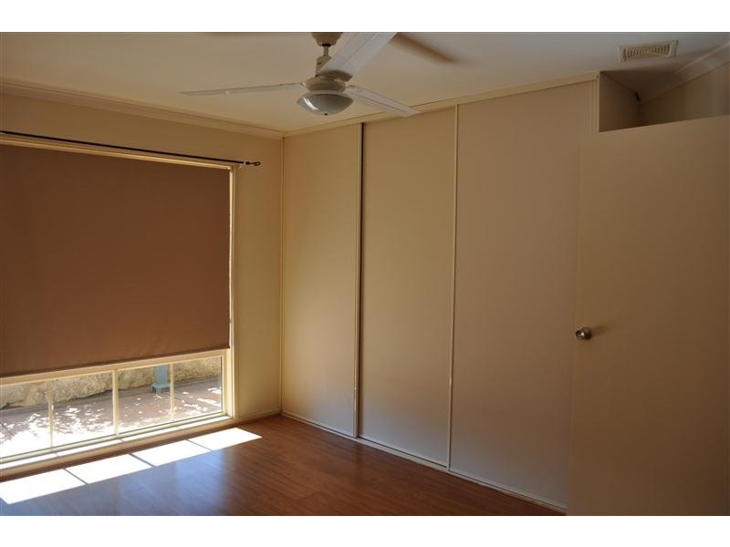 60 Hermit Street, Roxby Downs SA 5725