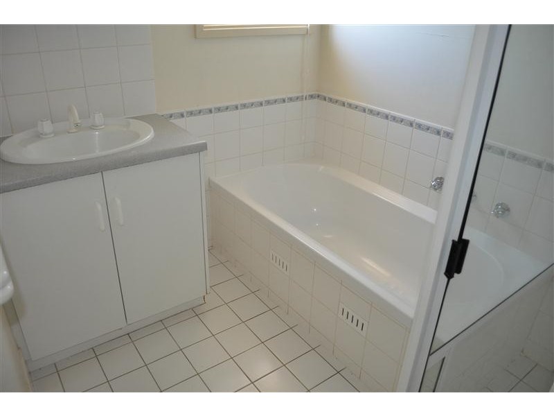 60 Hermit Street, Roxby Downs SA 5725