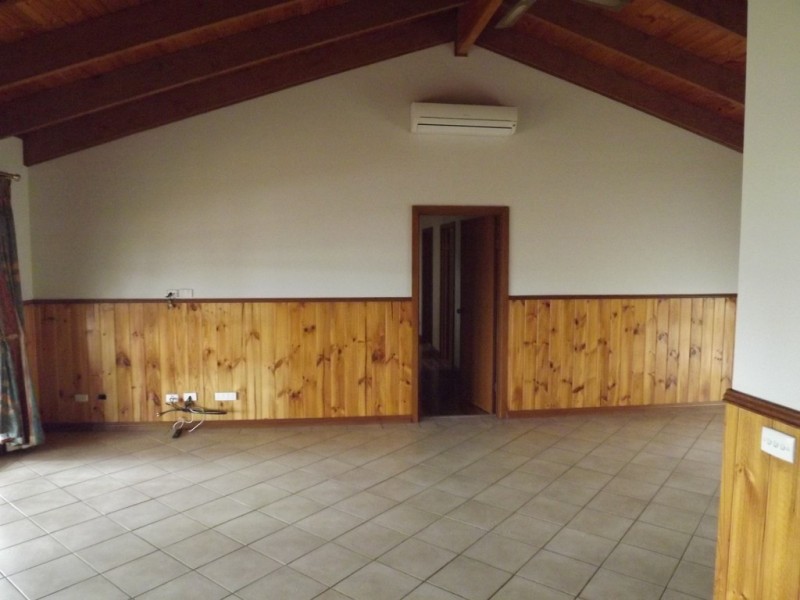 30 Wheatley Rd, Loxton SA 5333