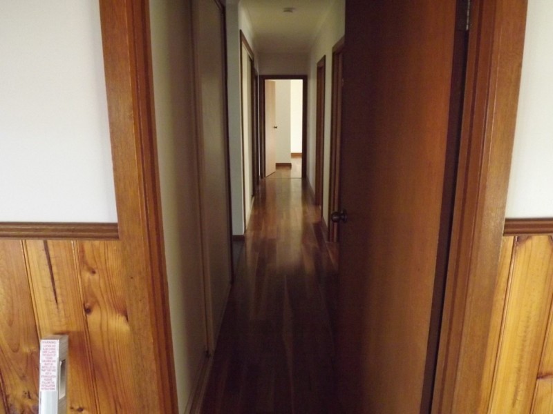 30 Wheatley Rd, Loxton SA 5333