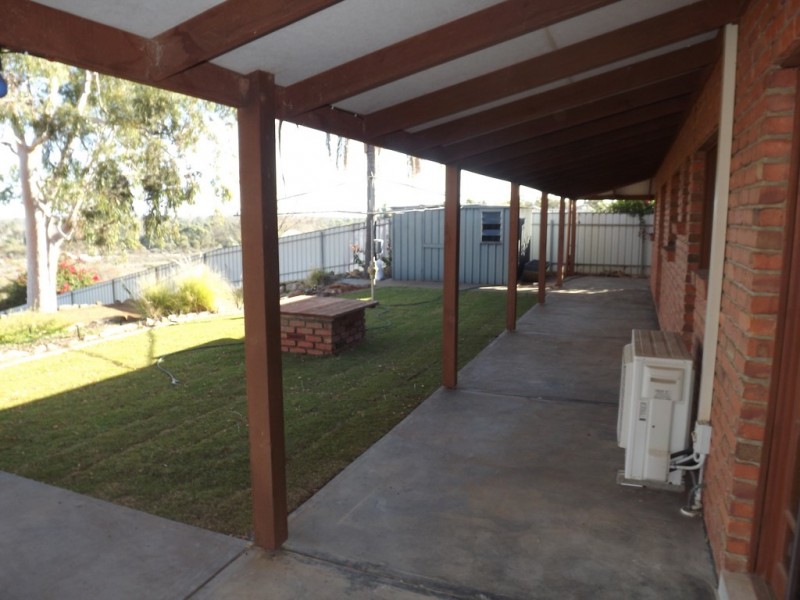 30 Wheatley Rd, Loxton SA 5333