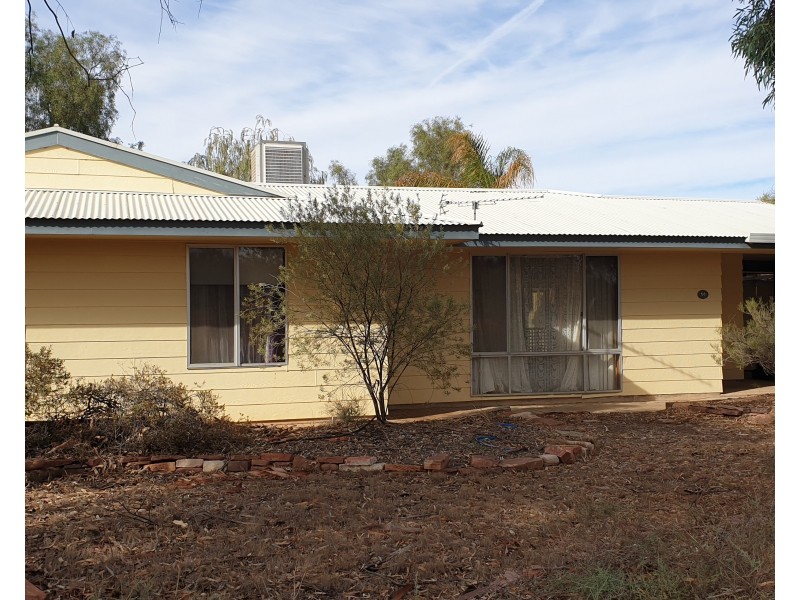 14 Axehead Road, Roxby Downs SA 5725