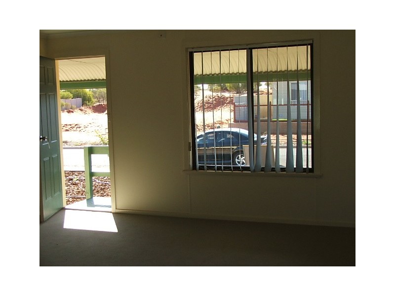 26 Tiliqua Crescent, Roxby Downs SA 5725