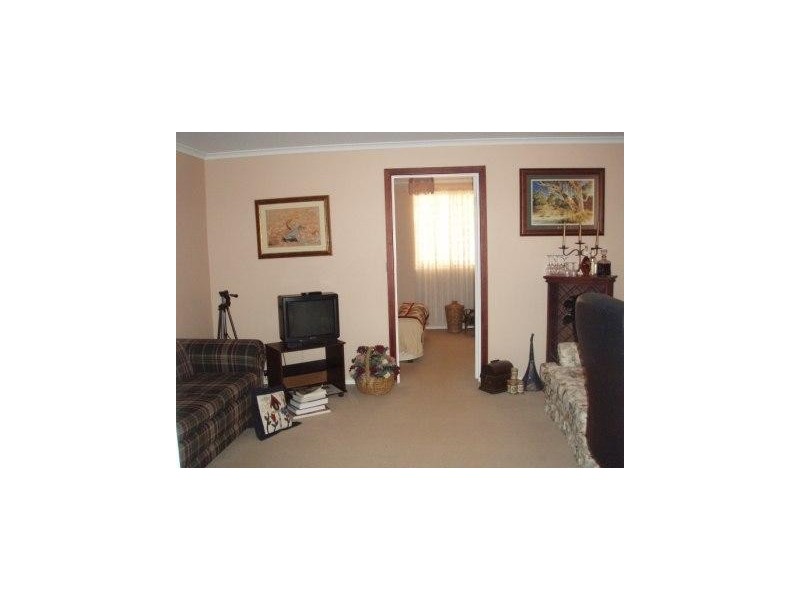 588 Government Road, Andamooka SA 5722