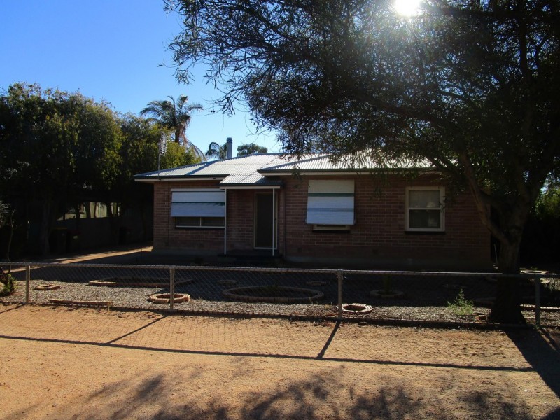 16 Phillips Road, Berri SA 5343