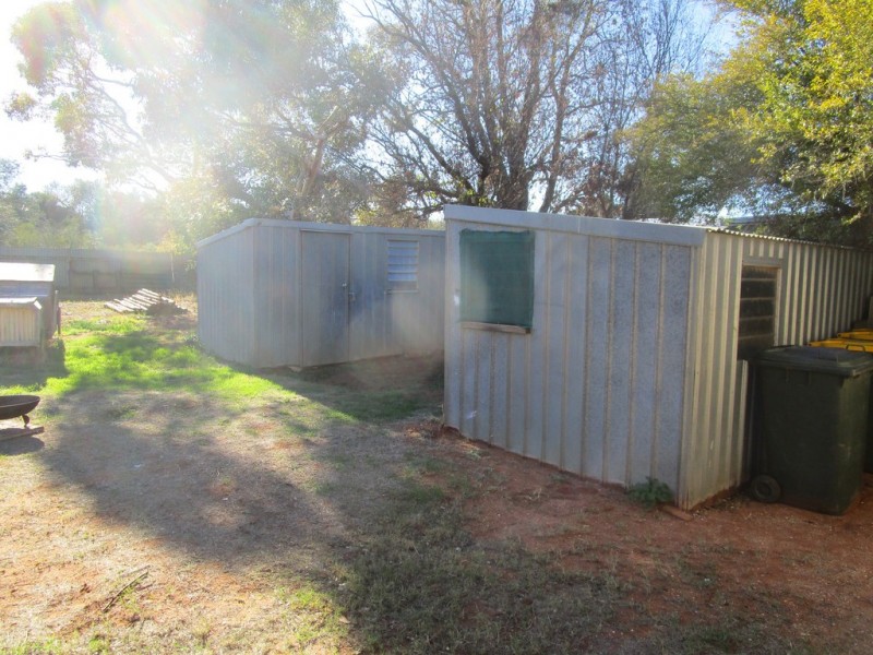 16 Phillips Road, Berri SA 5343