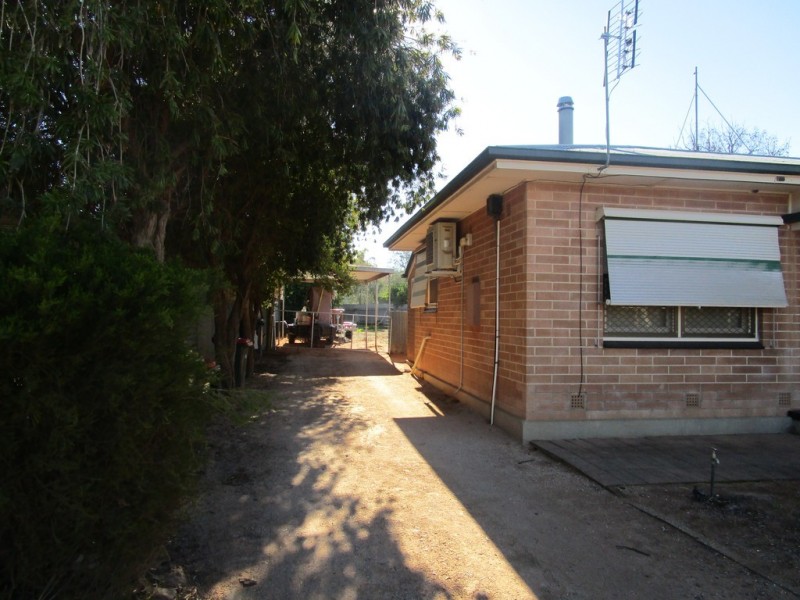 16 Phillips Road, Berri SA 5343
