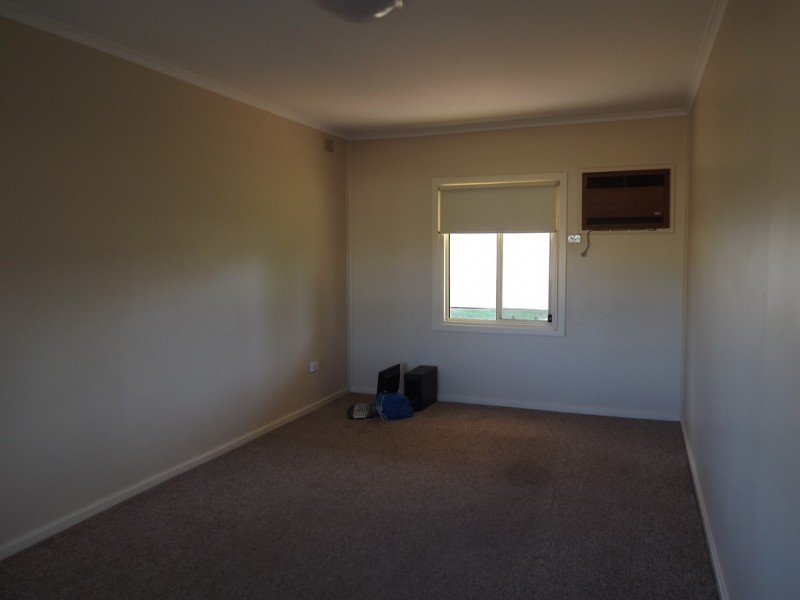 12 Phillips Street, Berri SA 5343