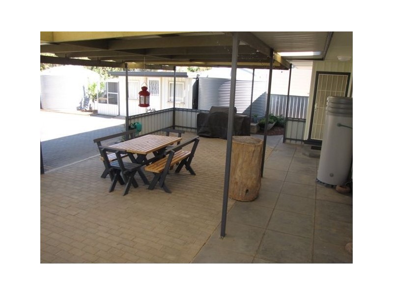 26 Symonds Street, Pinnaroo SA 5304