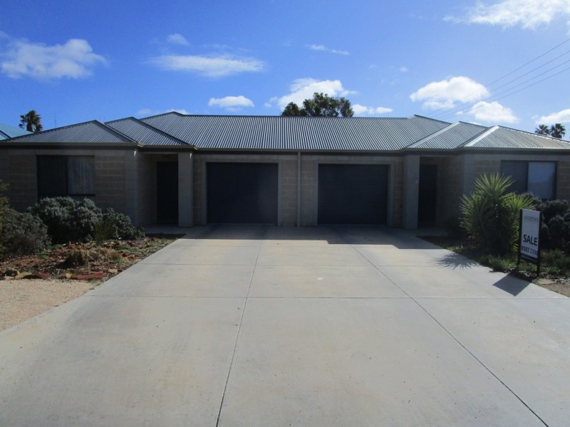 21A and B Turnbull Terrace, Glossop SA 5344