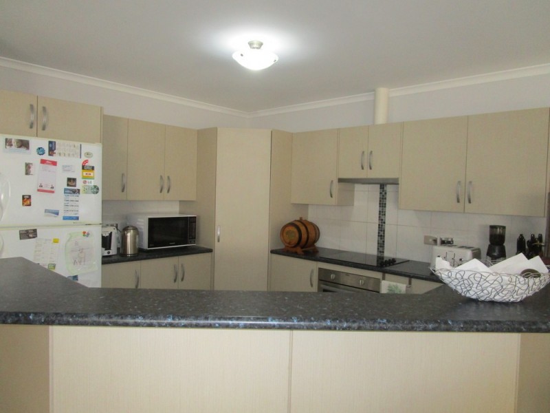 21A and B Turnbull Terrace, Glossop SA 5344