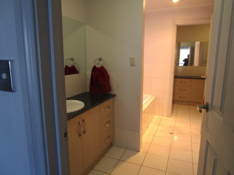 21A and B Turnbull Terrace, Glossop SA 5344