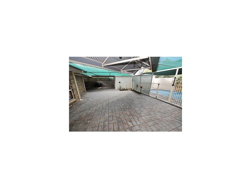 60 Axehead Road, Roxby Downs SA 5725