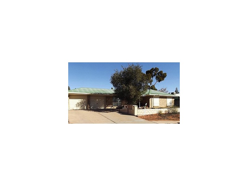 60 Axehead Road, Roxby Downs SA 5725