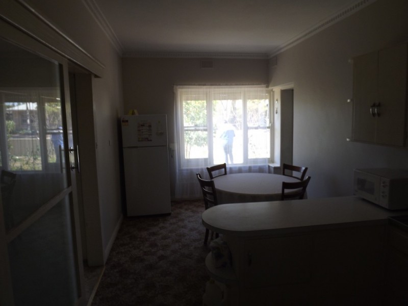 165 Sixteenth St, Renmark SA 5341
