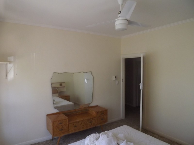 165 Sixteenth St, Renmark SA 5341