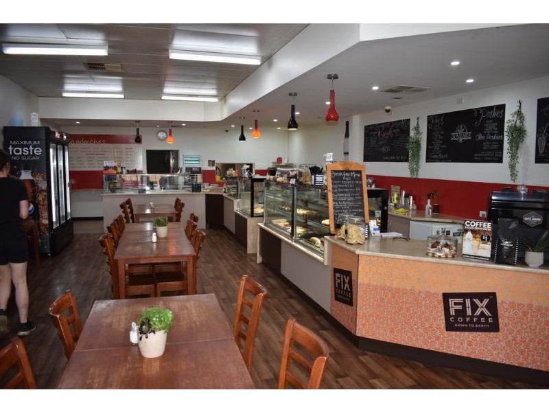 19 East Terrace, Loxton SA 5333