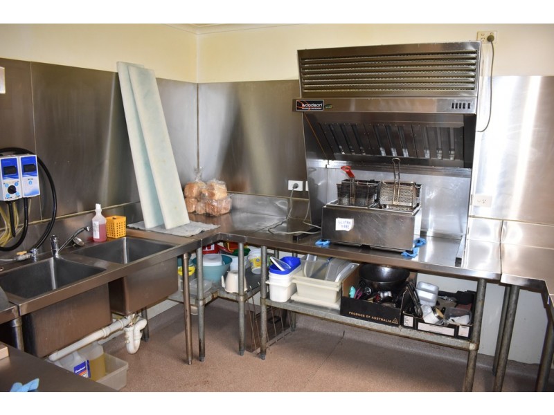 19 East Terrace, Loxton SA 5333