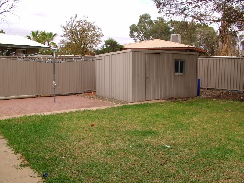 7 WANGIANNA STREET, Roxby Downs SA 5725