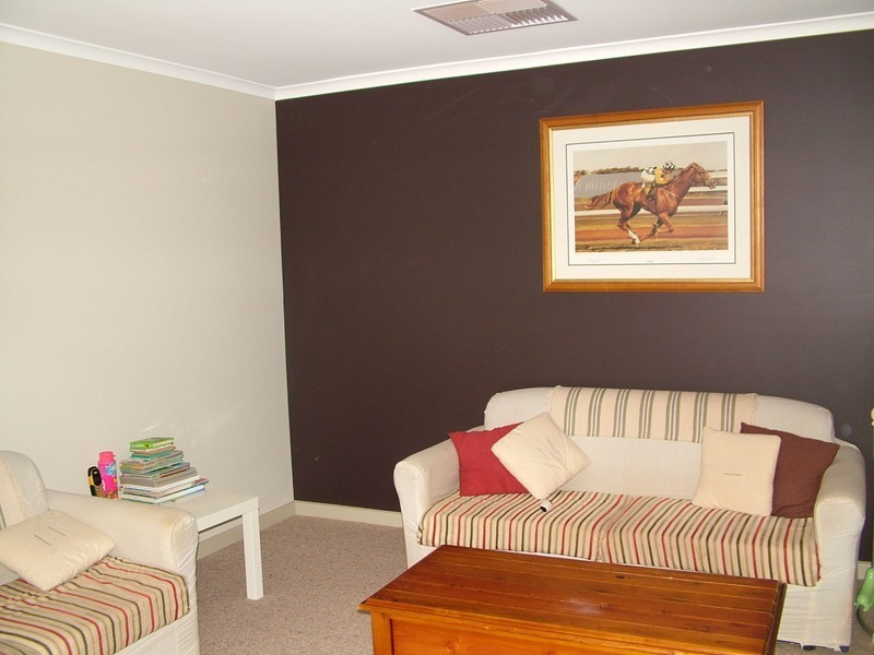 86  Pioneer Drive, Roxby Downs SA 5725