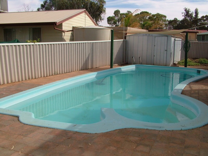 3 WANGIANNA STREET, Roxby Downs SA 5725