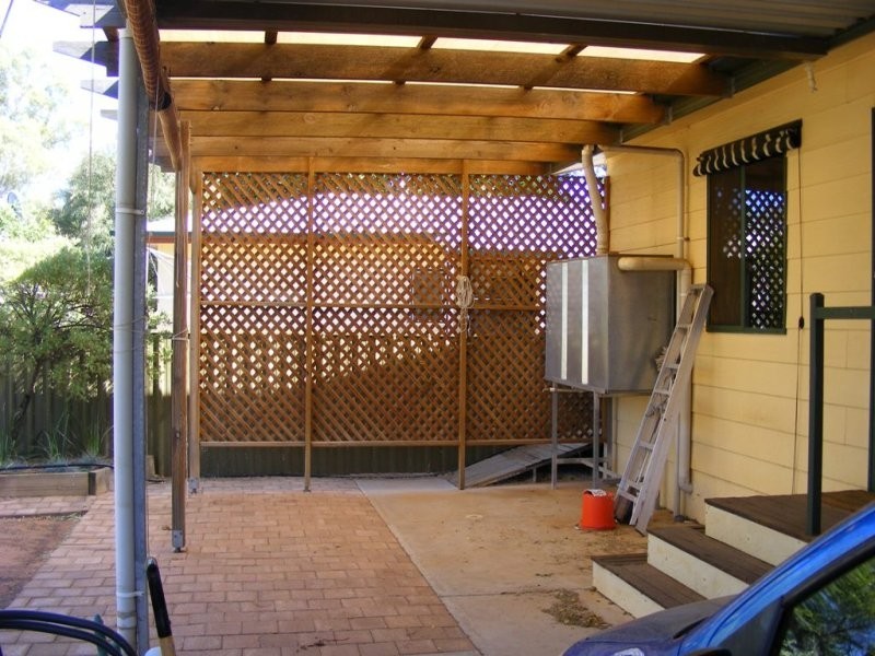 3 Eitzen St, Berri SA 5343