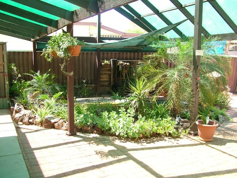 6 HAMILTON COURT, Roxby Downs SA 5725