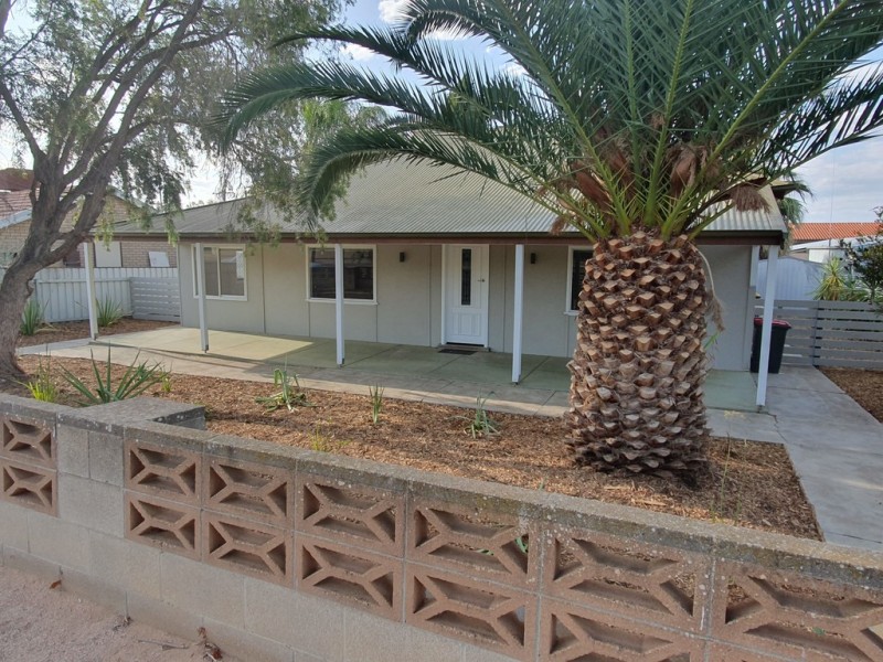 6 Laffer Street, Barmera SA 5345