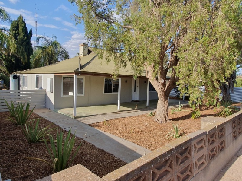 6 Laffer Street, Barmera SA 5345