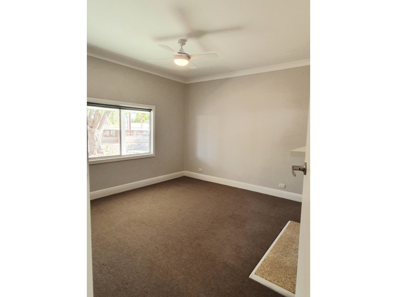 6 Laffer Street, Barmera SA 5345