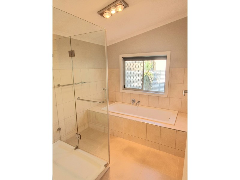 6 Laffer Street, Barmera SA 5345