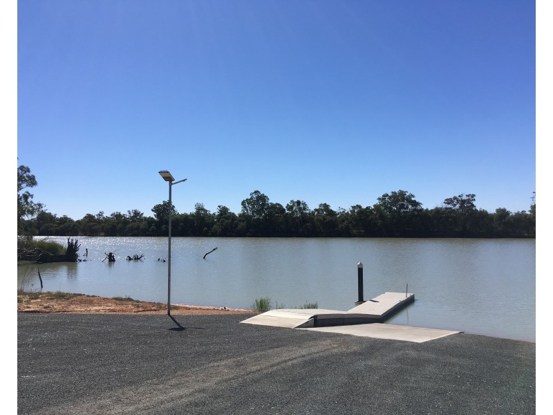 8 Wilson Street, Berri SA 5343