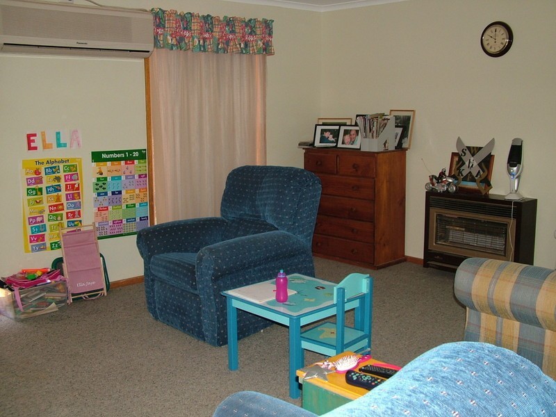 2 WANGIANNA STREET, Roxby Downs SA 5725