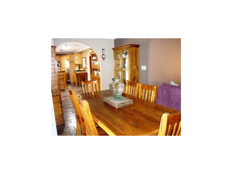 8  NYAROO COURT, Roxby Downs SA 5725