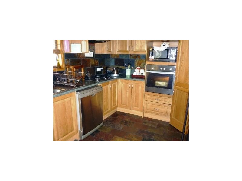 8  NYAROO COURT, Roxby Downs SA 5725