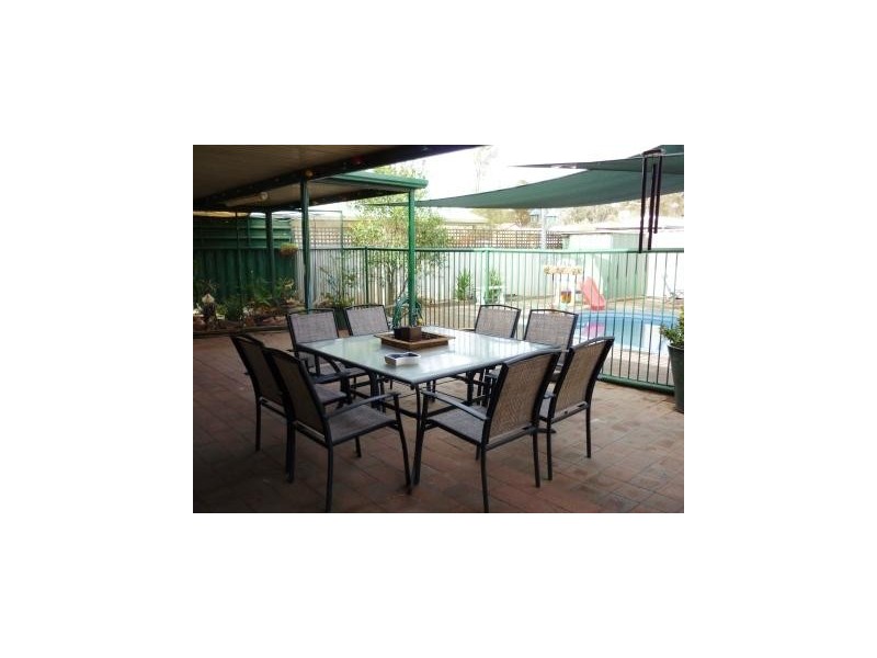 8  NYAROO COURT, Roxby Downs SA 5725