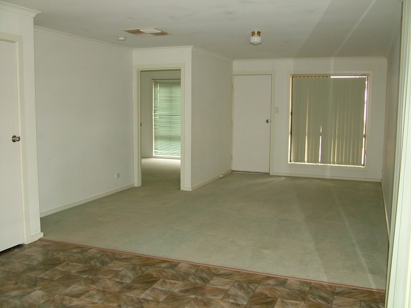 49c  MARIANNA CRT., Roxby Downs SA 5725