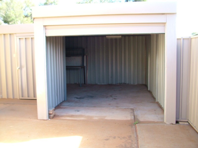 35 FINNISS STREET, Roxby Downs SA 5725