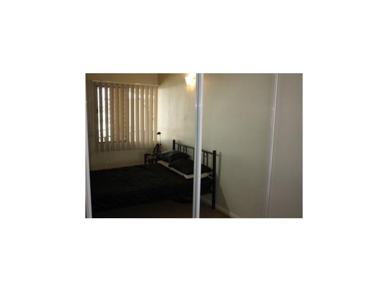 18/16-18 MacKillop, Parap NT 0820