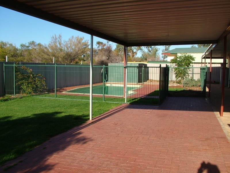 26 MYALL STREET, Roxby Downs SA 5725